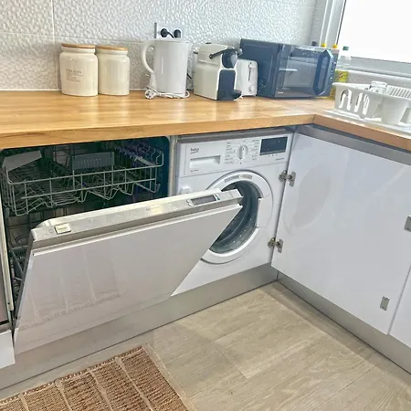 公寓 Chillvibe Residences 卡拉德米哈斯